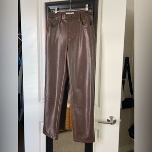 A&F CURVE LOVE Size 27S/4S 90S Ultra High Rise Straight in Vegan Leather (Brown)
